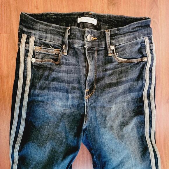 GOOD AMERICAN GOOD LEGS ACCENT STRIPE JEANS SIZE 26 - Picture 5 of 11